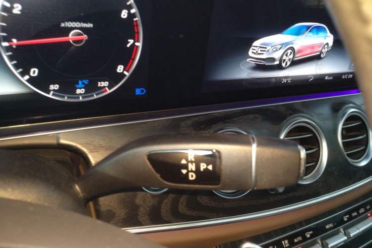 Used Mercedes-Benz E-Class 2018 Facelift E 200 L Sport 4MATIC