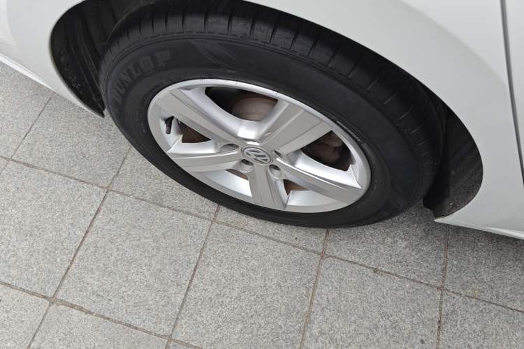 Used Volkswagen Lamando 2015 230TSI DSG Fashion Edition