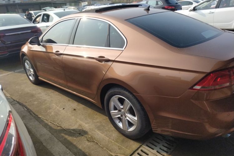 Used Volkswagen Lamando 2017 230TSI DSG Fashion Edition