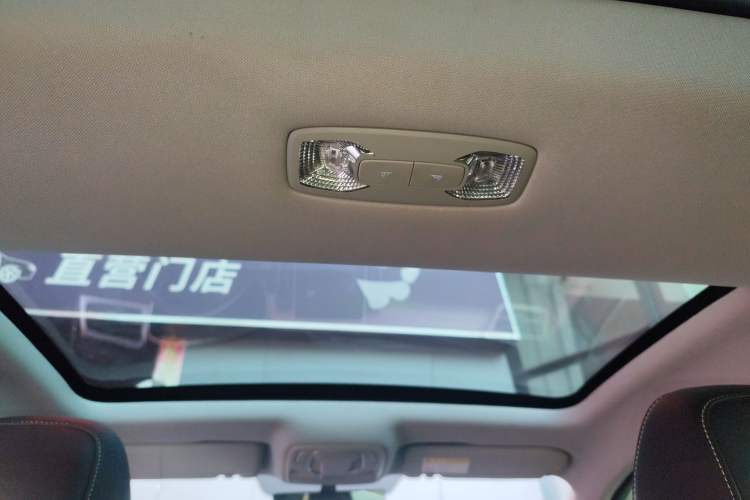 Used Roewe i6 MAX New Energy 2020 1.5T PHEV Cool & Stylish Skyroof Edition