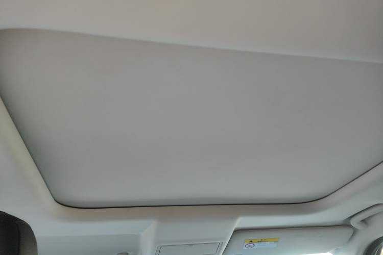 Used Land Rover Discovery 2018 2.0T SE