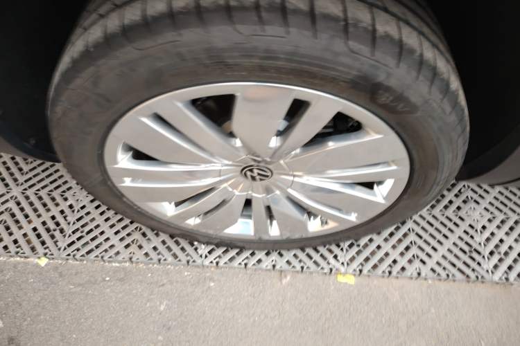 Used Volkswagen Teramont 2024 380TSI Four-Wheel Drive Longxiang Edition
