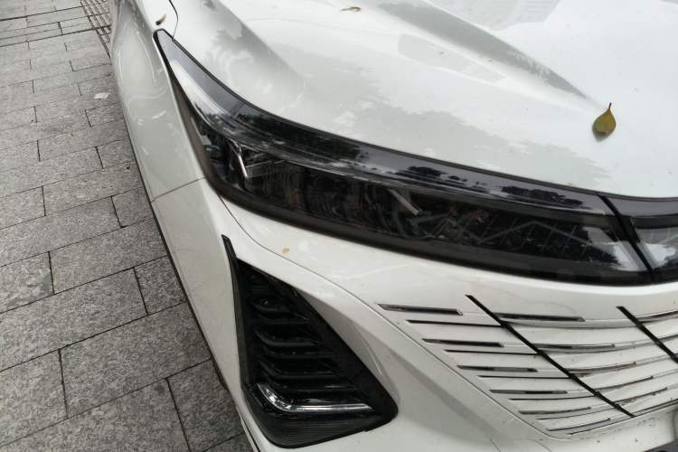 Used Changan CS75 PLUS 2024 3rd Generation Champion Edition 1.5T Intelligent Drive Dynamic Model
