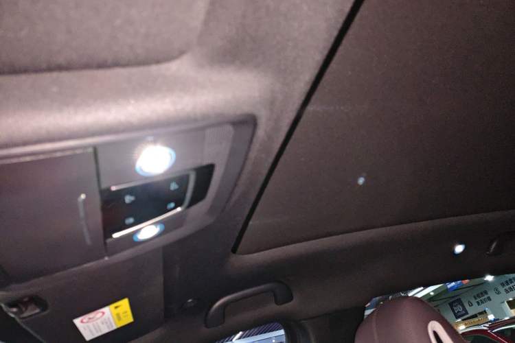 Used BYD Song PLUS New Energy 2025 DM-i Smart Drive 112KM Prestige Model
