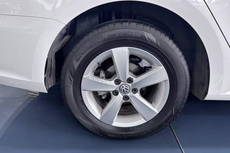 Used Volkswagen Lavida 2019 Lavida Start 1.5L Manual Fashion Edition China VI Standard
