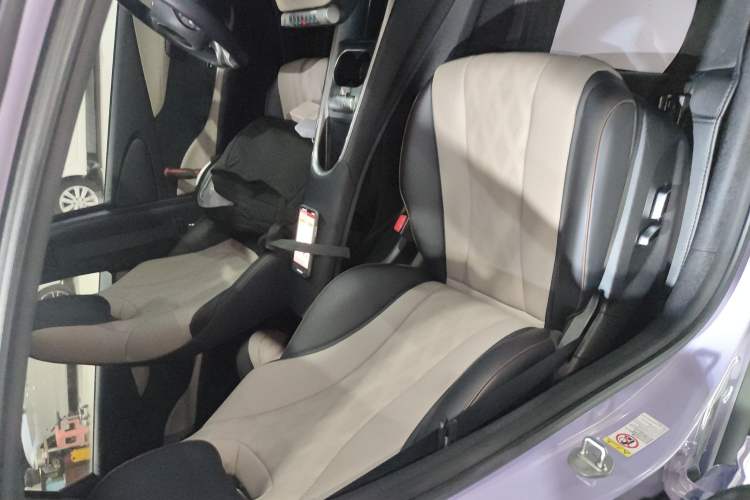 Used BYD Dolphin 2023 420 km Free Version
