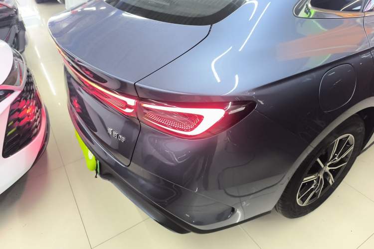 Used BYD Seal 06 New Energy 2024 DM-i 120KM Luxury Model
