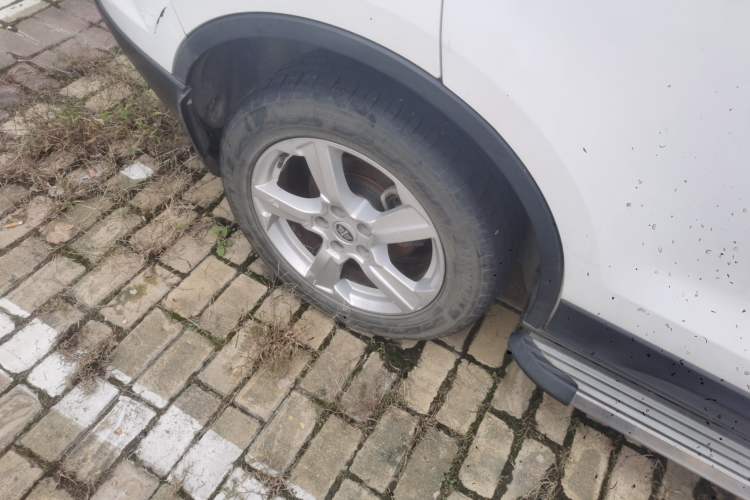 Used Bestune X80 2013 2.0L Automatic Comfort Edition
