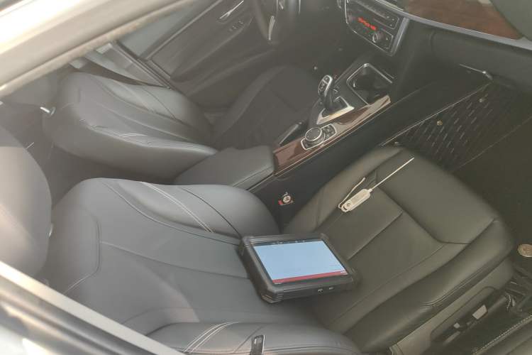 Used BMW 3 Series 2015 320Li Luxury Design Package Premium Edition