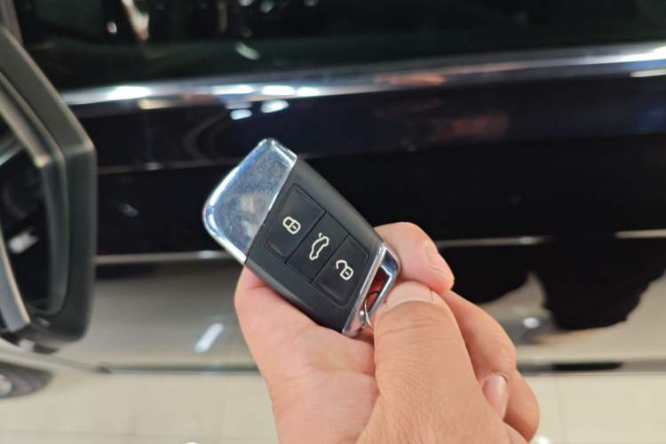 Used Volkswagen Passat 2019 380TSI Luxury Edition China VI Standard
