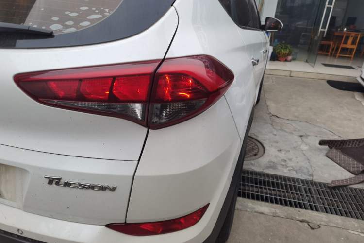 Used Hyundai Tucson 2015 1.6T Dual-Clutch Two-Wheel-Drive Smart Model