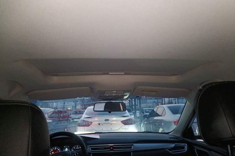 Used Roewe i5 2020 1.5L Automatic 4G Connected Linghao Edition