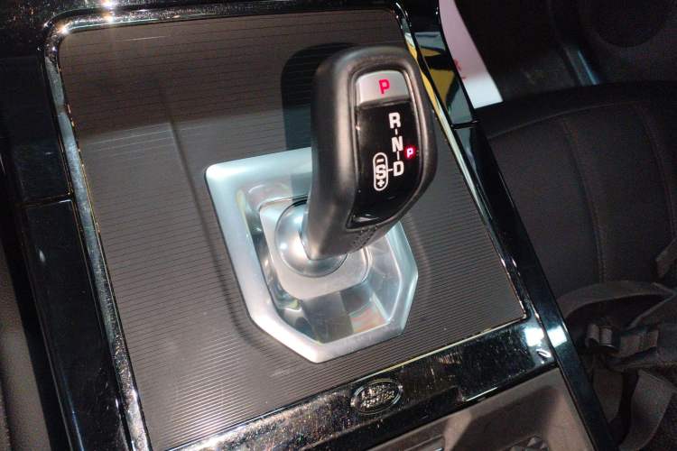 Used Land Rover Range Rover Evoque 2020 249 PS R-DYNAMIC S Sport Edition