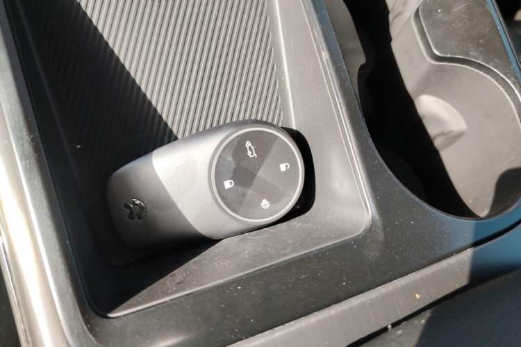 Used Nio ES8 2020 415 km Range 6-Seater Version
