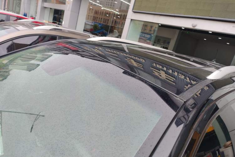 Used JMC Yusheng S350 2016 2.0T Automatic 4x4 Gasoline Luxury Version with Sunroof 7 Seats
