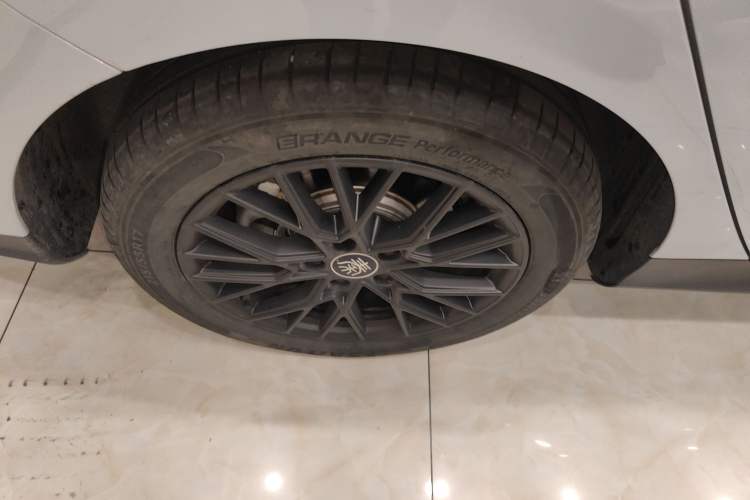 Used BYD Qin PLUS 2025 EV Smart Drive Edition 510KM Leading Model