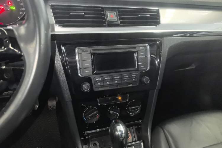 Used Volkswagen Bora 2016 1.6L Automatic Comfort Model
