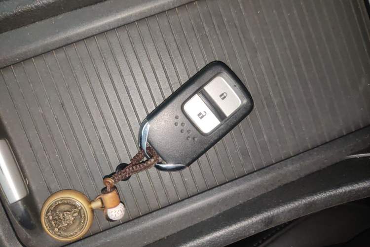 Used Honda Jade 2017 1.8L automatic Comfort version 5 seats
