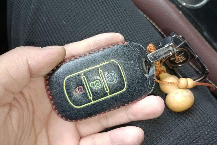 Used Dongfeng Fengon 580 2016 1.5T Manual Luxury Version