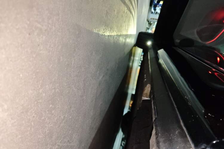 Used Hima AITO M9 2024 Range-Extended Ultra Version 42 kWh 6-Seater Model
