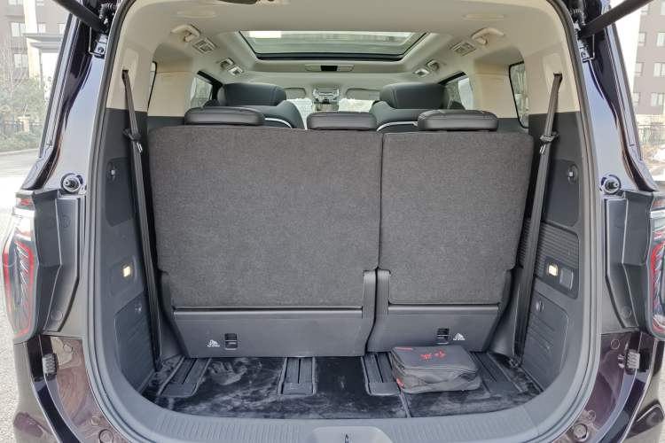 Used Hongqi HQ9 PHEV 2024 2.0T Four-Wheel Drive Business Edition
