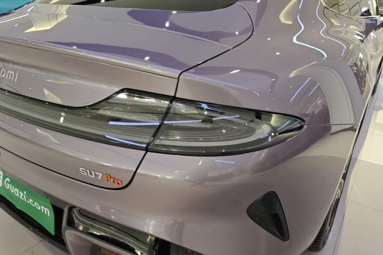 Used  SU7 2024 Rear-Drive Ultra-Long Range Advanced Pro-Level Intelligent Driving Version
