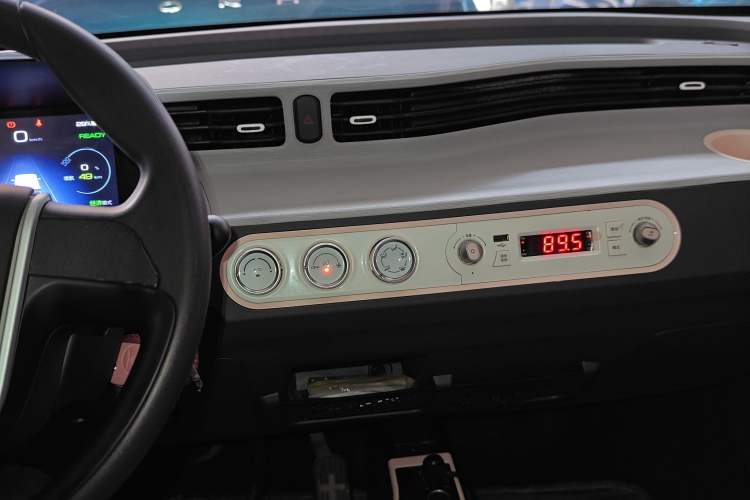 Used Wuling Hongguang MINIEV 2021 Macaron Premium Model – Lithium Iron Phosphate