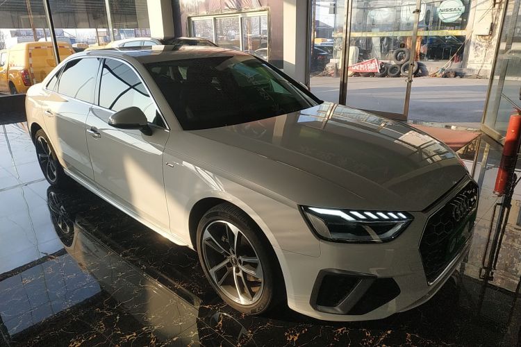 Used Audi A4L 2022 40 TFSI Fashion Dynamic Model
