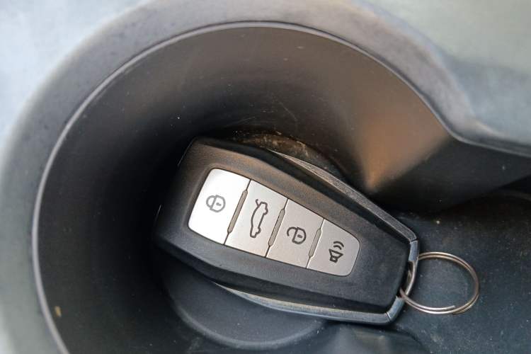 Used Geely Auto Emgrand 2021 UP 1.5L Manual Comfort Model
