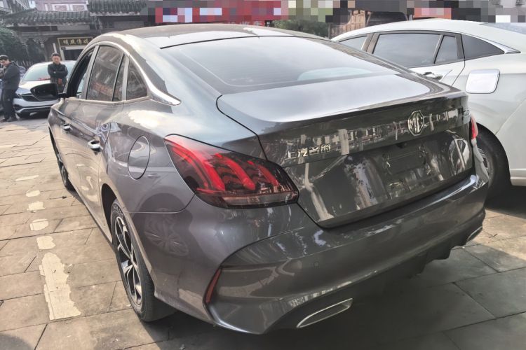 Used MG 5 2022 180 DVVT CVT Youth Luxury Edition
