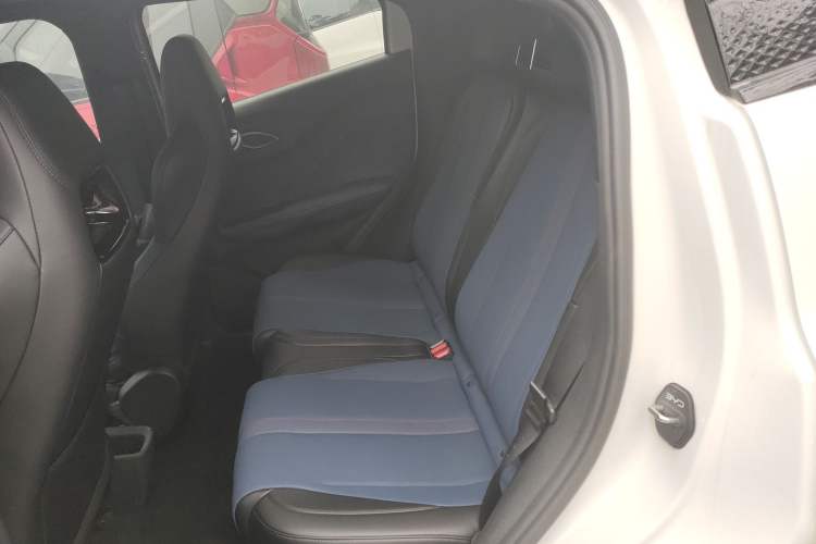 Used BYD Seagull 2025 Intelligent Driving Version 305 km Dynamic Edition
