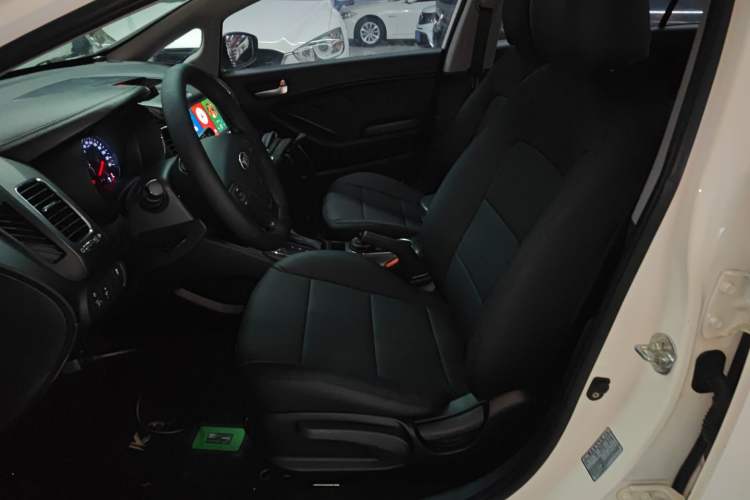 Used Kia K3 2016 1.6L Automatic GLS
