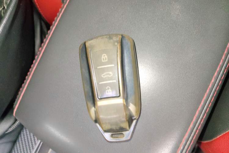 Used Dongfeng Aeolus Yixuan 2020 230T Automatic Cool Stylish Dark Knight Edition