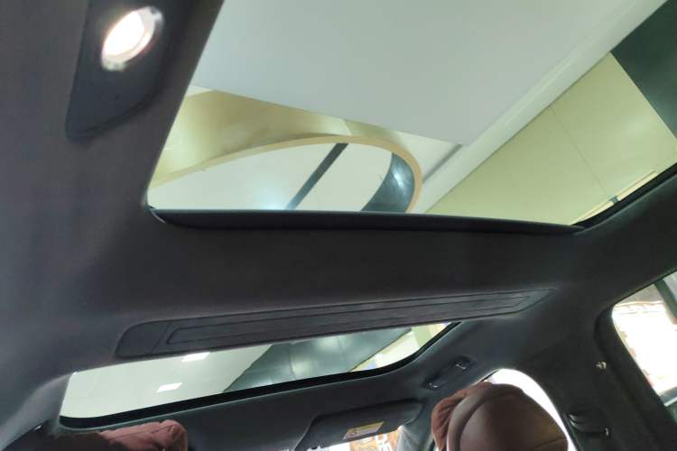 Used Hima AITO M8 2025 Extended-Range Ultra Version 53.4 kWh 5-Seater Edition