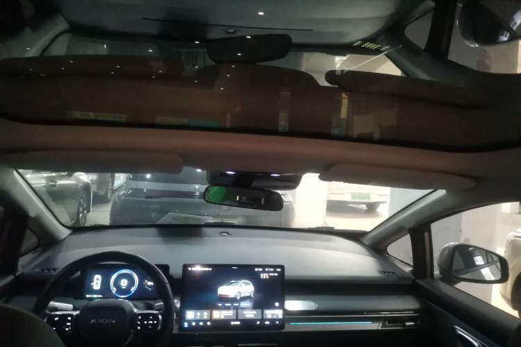 Used AION Y 2022 Plus 70 Smart Edition