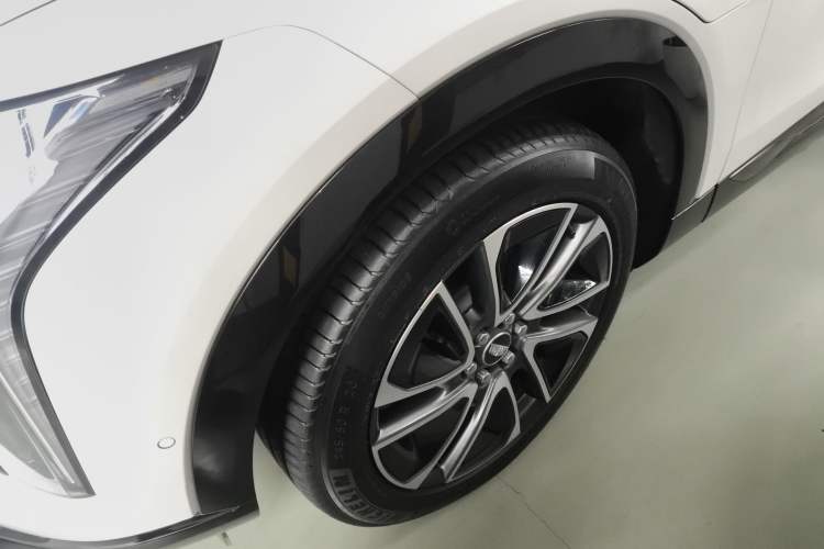 Used Cadillac OPTIQ 2024 Four-Wheel Drive Long-Range Version