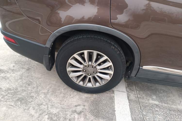 Used Haval H6 2017 Restyled Red-Label Sport Version 1.5T Automatic Two-Wheel Drive Luxury Trim
