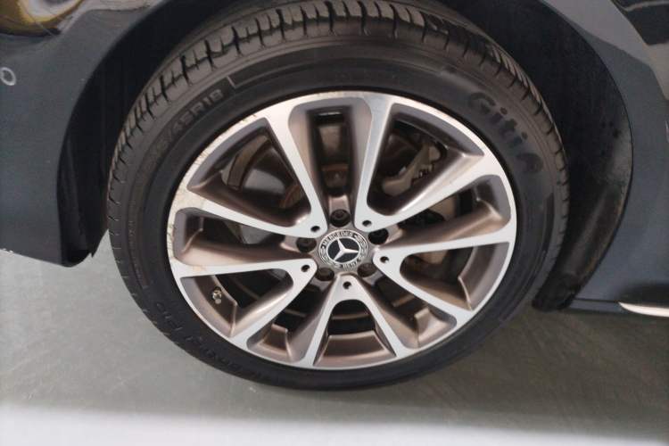 Used Mercedes-Benz E-Class 2019 E 260 L