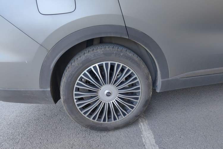 Used Chery Tiggo 8 L 2024 2.0T Two-Wheel Drive Prestige Version 5 Seats
