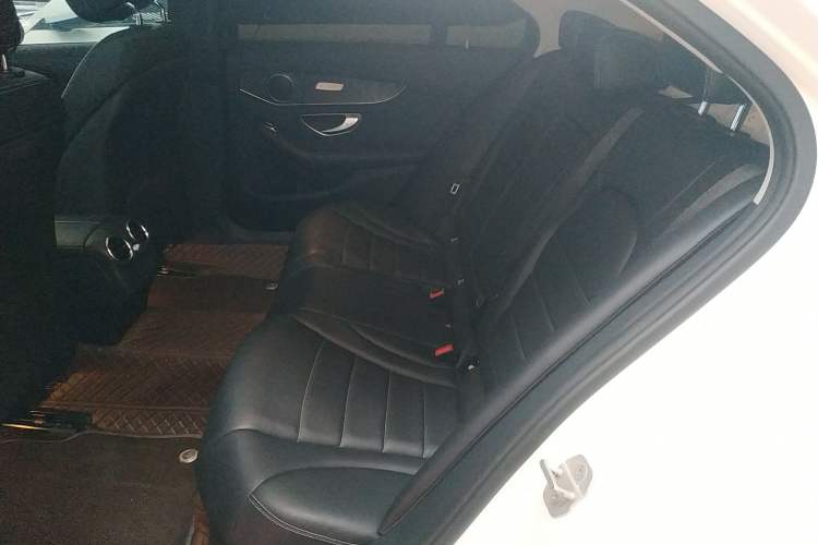 Used Mercedes-Benz C-Class 2015 Restyled C 180 L Sport Edition
