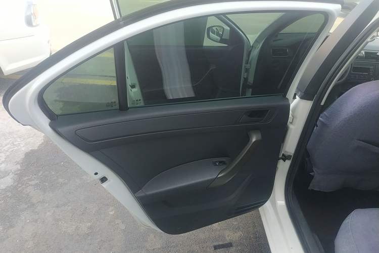 Used Volkswagen Santana 2017 Haval H6 1.6L Automatic Fashion Edition
