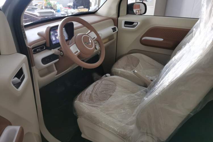 Used Wuling Hongguang MINIEV 2024 3rd Generation 215km Youth Edition
