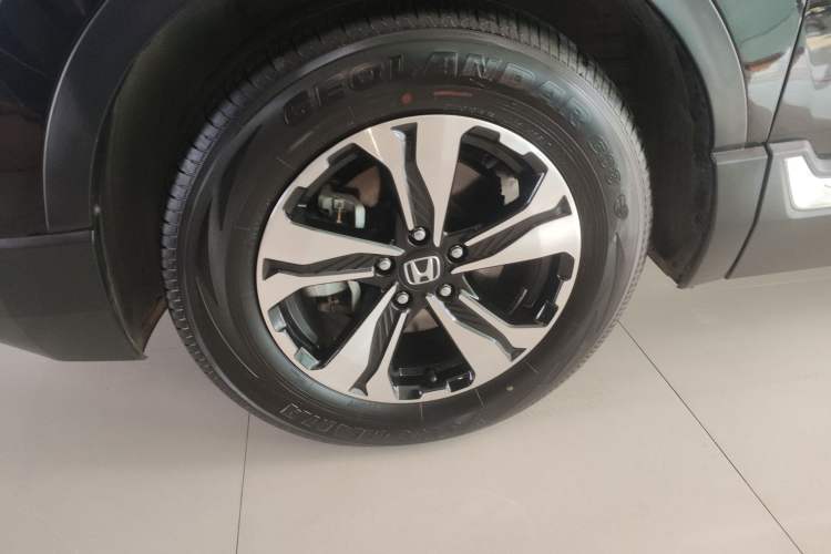 Used Honda CR-V 2021 240TURBO CVT 2WD Fashion Edition
