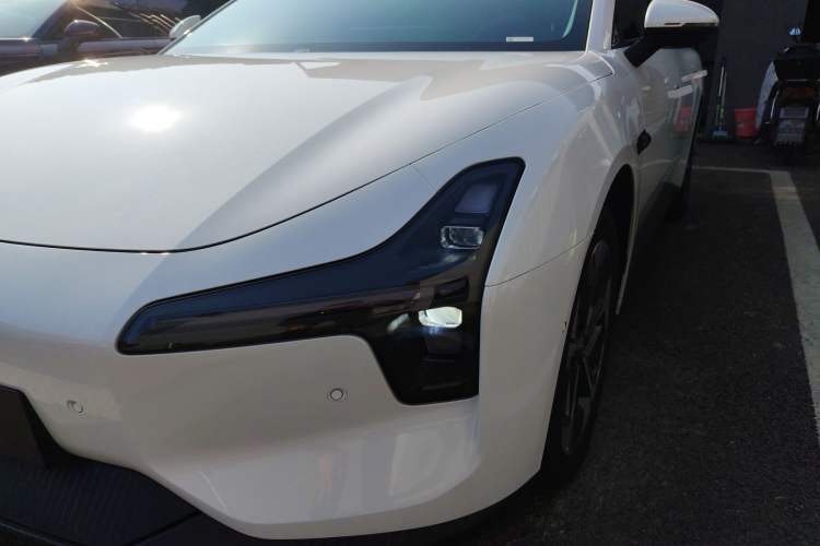 Used XPeng MONA M03 2024 620 with Ultra-Long Range
