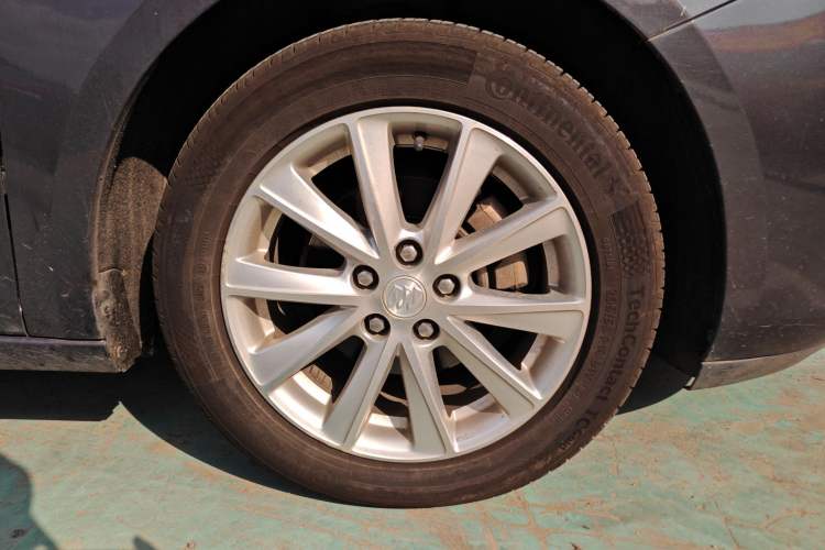 Used Buick Verano 2015 Sedan 20T Dual-Clutch Leading Model
