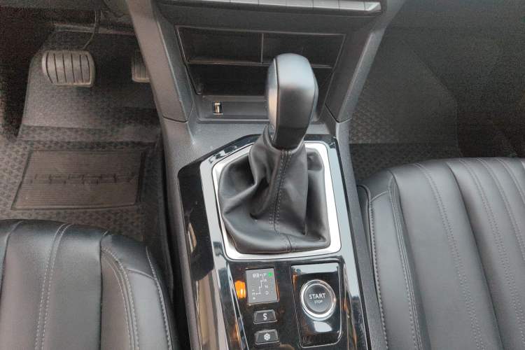 Used Peugeot 408 2022 1.6T Light-Chasing Edition