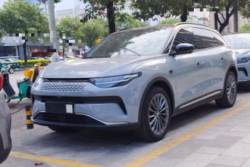 Used Leapmotor C11 2024 Range-Extended 300 Luxury Edition