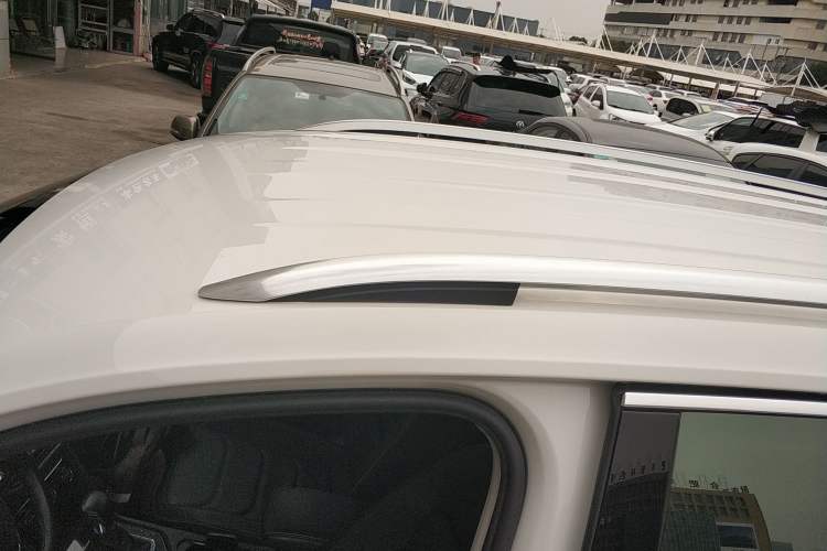 Used Volkswagen Tiguan L 2018 330TSI Automatic Two-Wheel Drive Comfort Edition
