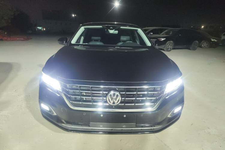 Used Volkswagen Passat 2019 380TSI Prestige Edition China VI Standard
