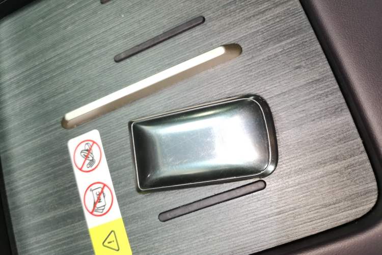 Used  07 2024 Max Extended-Range Edition